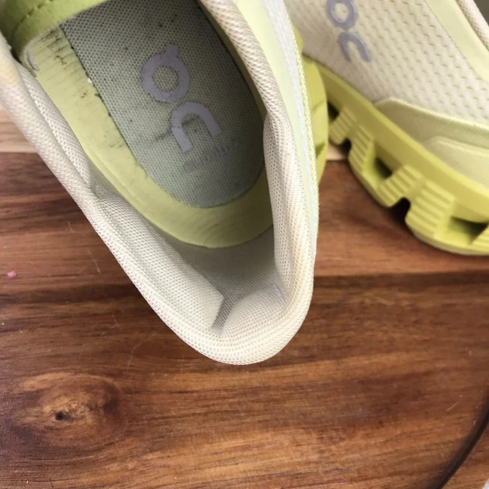 On Cloud X Womens 9.5 Glade Citron Gym TrainingRoad Running Sneakers Casual Shoe